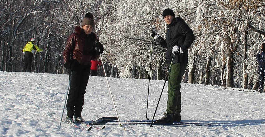 Зимушка зима все тропинки замела